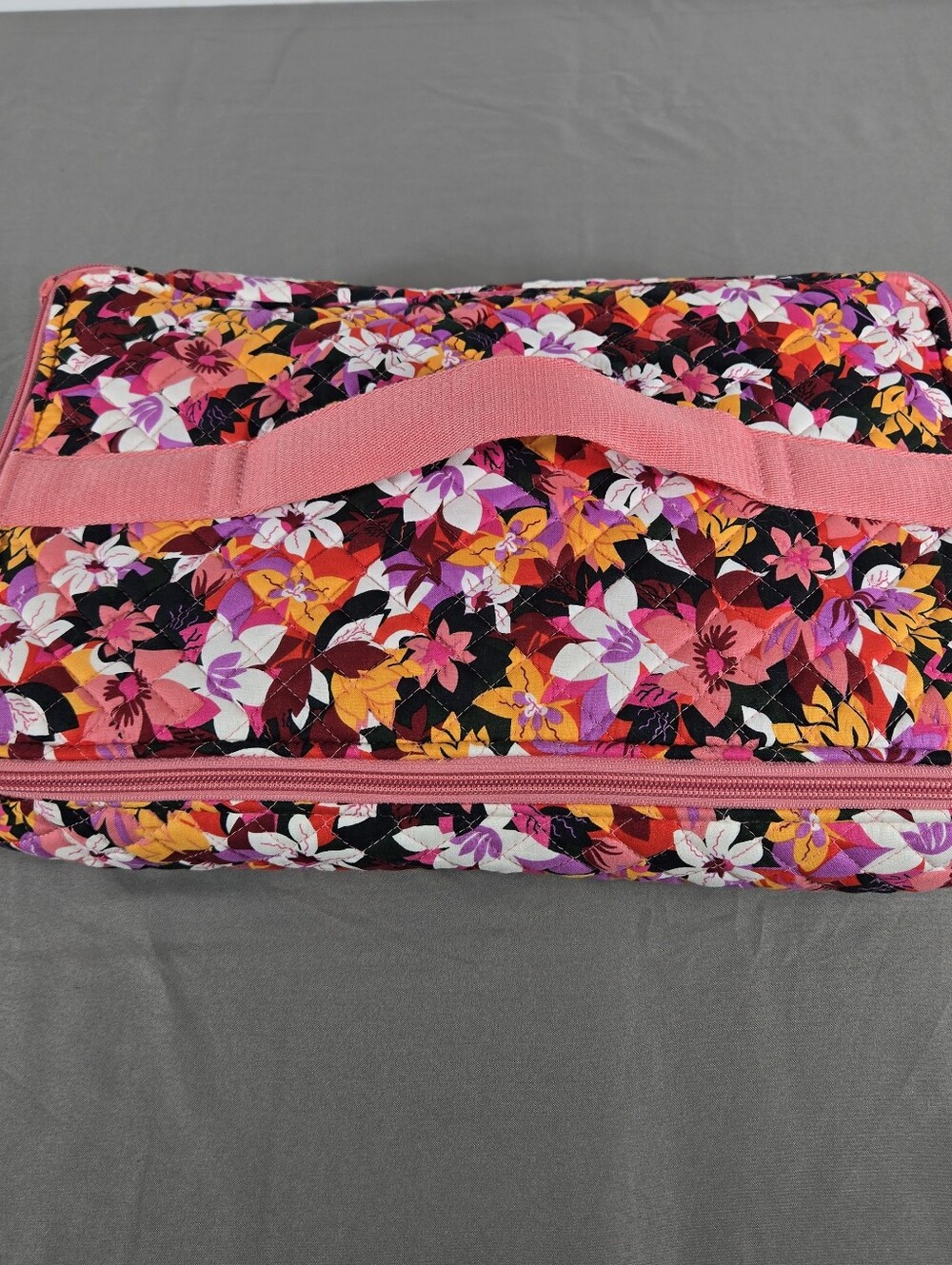 Vera Bradley Pink Floral Casserole Carrier Potluck Dinner Party Wine Night